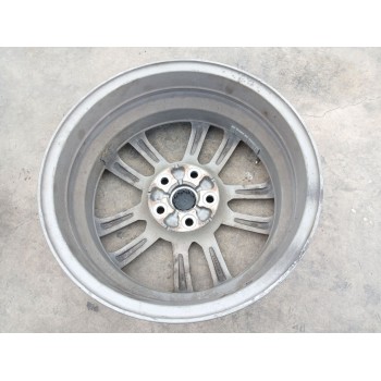 Recambio de llanta para chevrolet aveo sedán (t300) 1.3 d referencia OEM IAM 95040752 X1 16 PULGADAS