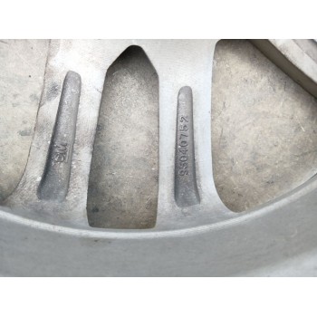 Recambio de llanta para chevrolet aveo sedán (t300) 1.3 d referencia OEM IAM 95040752 X1 16 PULGADAS