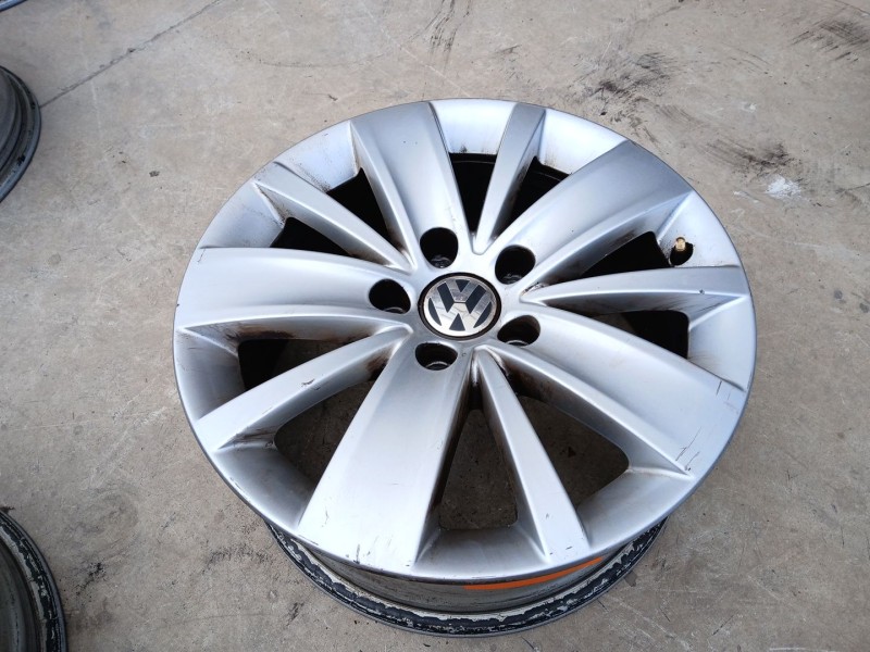 Recambio de llanta para volkswagen sharan (7n1, 7n2) 2.0 tdi 4motion referencia OEM IAM 7N0601025A X1 16 PULGADAS