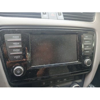 PANTALLA MULTIFUNCION 