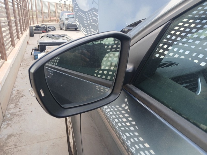Recambio de retrovisor izquierdo para skoda octavia iii combi (5e5, 5e6) 2.0 tdi referencia OEM IAM   