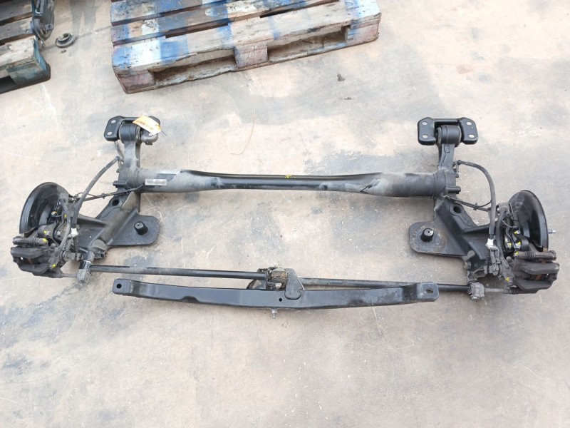 Recambio de puente trasero para opel astra j (p10) 1.6 cdti (68) referencia OEM IAM   