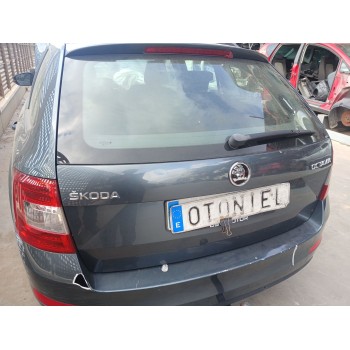 PORTON TRASERO 5E9827025E 