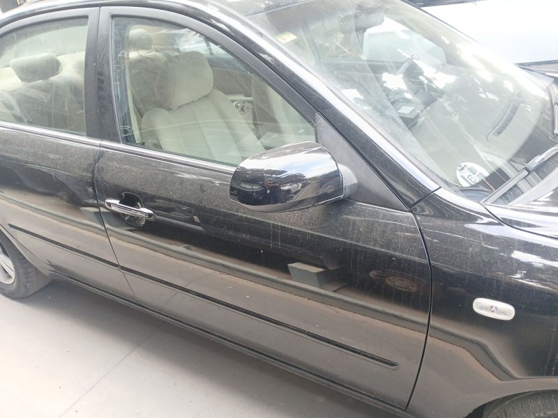Recambio de puerta delantera derecha para hyundai sonata v (nf) 2.0 crdi referencia OEM IAM   