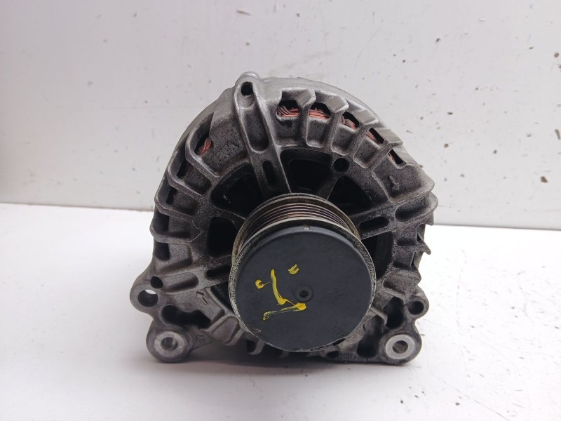 Recambio de alternador para volkswagen sharan (7n1, 7n2) 2.0 tdi 4motion referencia OEM IAM 03L903024F / 03L903024FX 03l903023b 