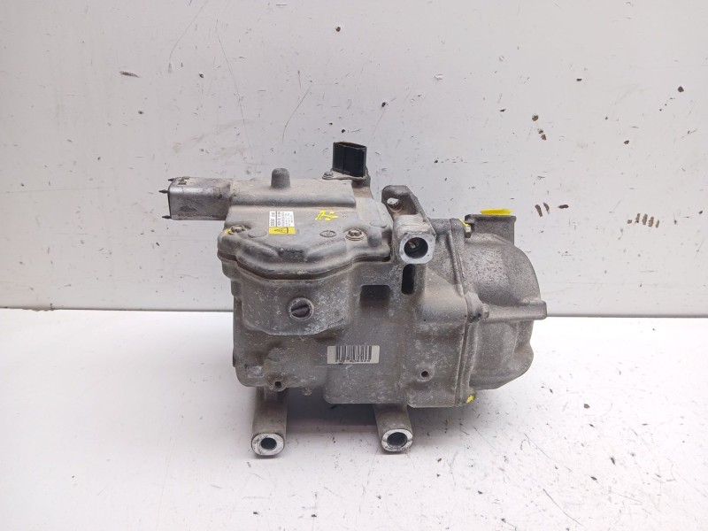 Recambio de compresor aire acondicionado para toyota yaris hybrid feel! referencia OEM IAM 0422001040  