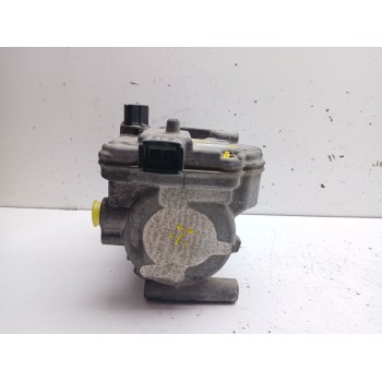 Recambio de compresor aire acondicionado para toyota yaris hybrid feel! referencia OEM IAM 0422001040  