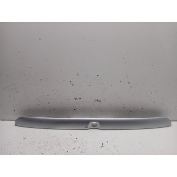 Recambio de maneta porton para audi a3 (8l1) 1.8 referencia OEM IAM 8d9827574  