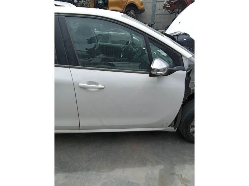 Recambio de puerta delantera derecha para peugeot 208 i (ca_, cc_) 1.5 bluehdi 100 referencia OEM IAM   