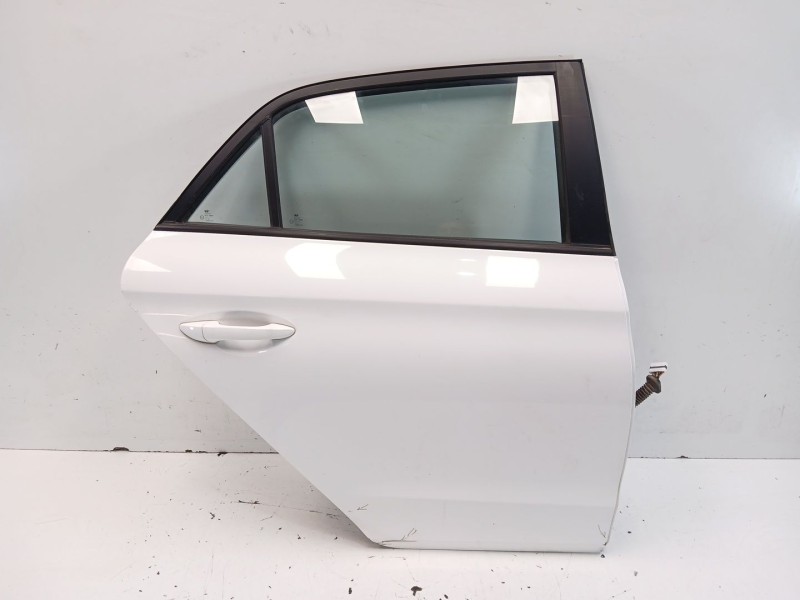 Recambio de puerta trasera derecha para hyundai i20 ii (gb, ib) 1.2 referencia OEM IAM 77004C8000  