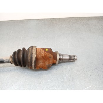 Recambio de transmision delantera derecha para toyota yaris hybrid feel! referencia OEM IAM 410401a  