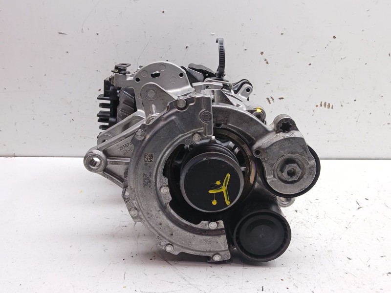 Recambio de alternador para kia ceed (cd) 1.6 crdi 136 referencia OEM IAM 363002u100 2740470c 