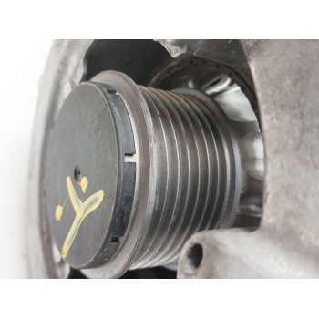 Recambio de alternador para kia ceed (cd) 1.6 crdi 136 referencia OEM IAM 363002u100 2740470c 