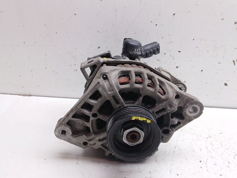 Recambio de alternador para hyundai i20 ii (gb, ib) 1.2 referencia OEM IAM 3730003355  