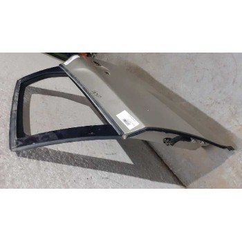 Recambio de puerta trasera izquierda para volvo v40 kinetic referencia OEM IAM 32321999  