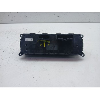 Recambio de mando climatizador para ford fiesta (ce1) trend referencia OEM IAM 1854919980  