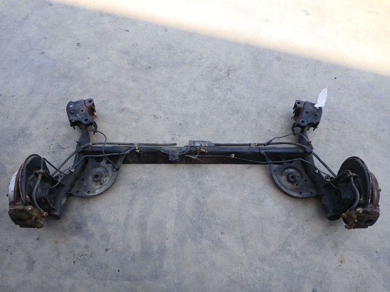 Recambio de puente trasero para nissan cube (z12) 1.6 16v referencia OEM IAM 555011FE0B  