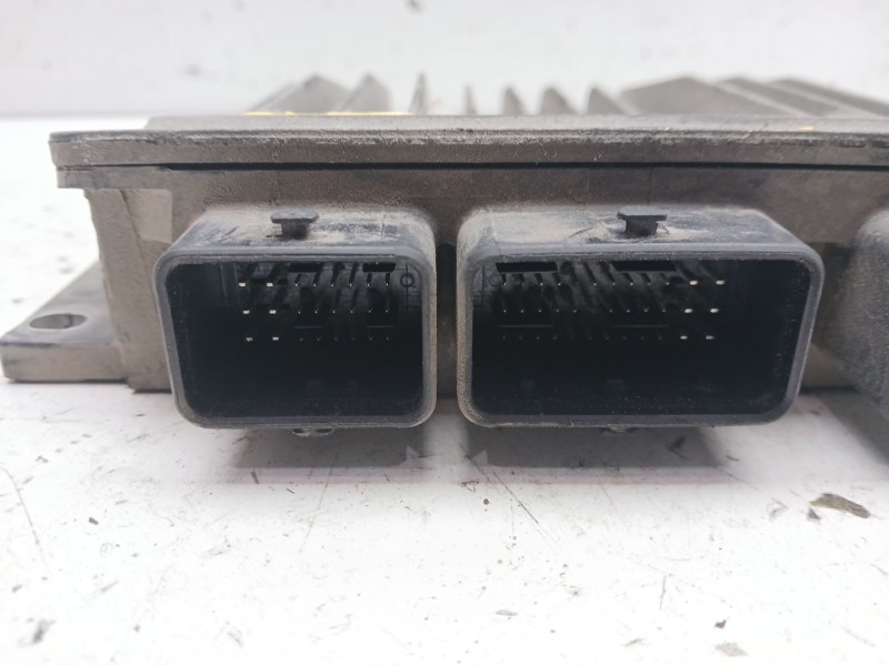 Recambio de centralita motor uce para renault kangoo (kc0/1_) 1.5 dci referencia OEM IAM 8200498185 8200469333 