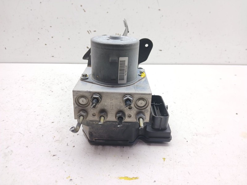 Recambio de abs para volkswagen passat lim. (362) edition referencia OEM IAM 3AA614109AP  
