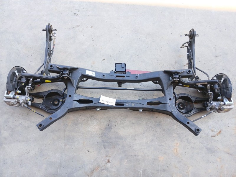 Recambio de puente trasero para kia xceed (cd) 1.0 t-gdi referencia OEM IAM 77003J7000  DISCO