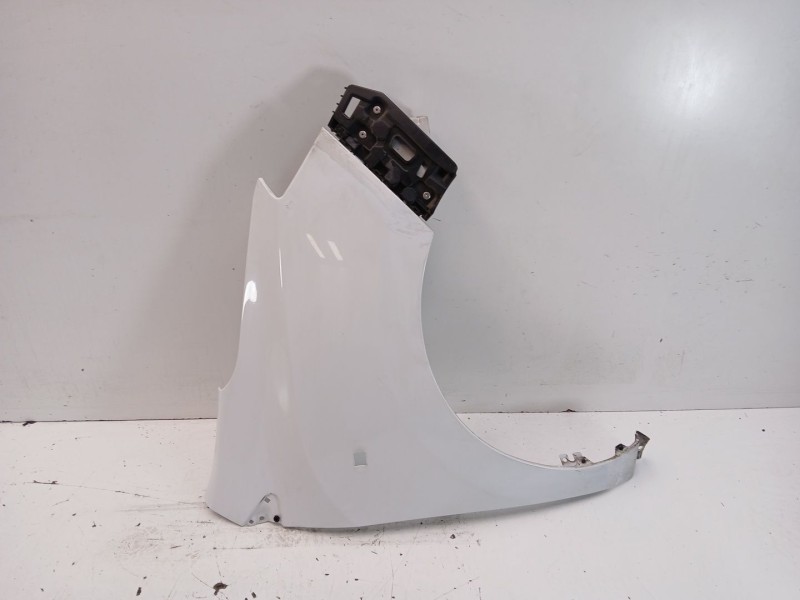 Recambio de aleta delantera derecha para dacia lodgy (js_) 1.6 lpg referencia OEM IAM 631002600R  
