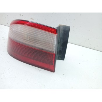 Recambio de piloto trasero izquierdo para renault laguna ii (bg0/1_) 2.0 16v (bg1y) referencia OEM IAM 8200002473  