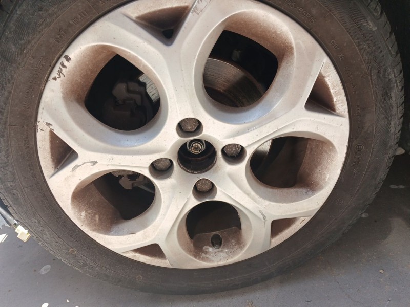 Recambio de juego llantas para citroën c3 ii (sc_) 1.4 hdi 70 (sc8hzc, sc8hr0, sc8hp4) referencia OEM IAM   