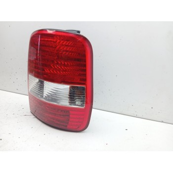 Recambio de piloto trasero derecho para kia carnival ii 2.9 cdri ex referencia OEM IAM   