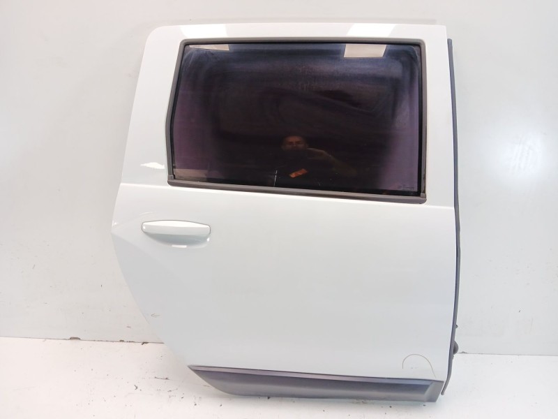 Recambio de puerta trasera derecha para dacia lodgy (js_) 1.6 lpg referencia OEM IAM 821005599R  