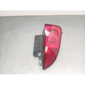 PILOTO TRASERO DERECHO PARAGOLPES 8200027154 