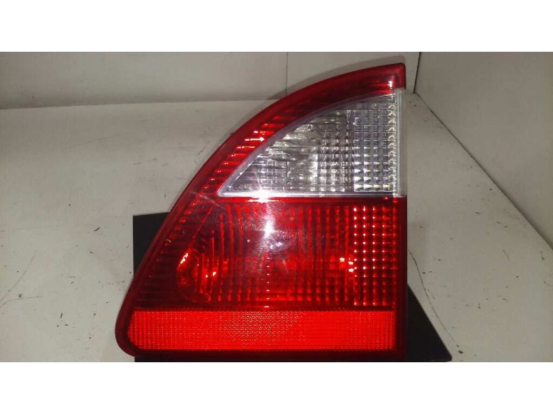 Recambio de piloto trasero derecho interior para ford galaxy (vy) trend referencia OEM IAM   INTERIOR