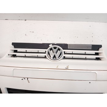 Recambio de paragolpes delantero para volkswagen golf iv (1j1) 1.9 tdi referencia OEM IAM 1j0807217C  