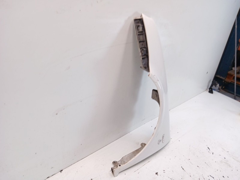 Recambio de aleta delantera izquierda para volkswagen golf iv (1j1) 1.9 tdi referencia OEM IAM   