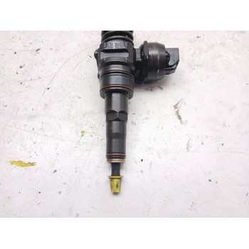 Recambio de inyector para seat ibiza iii (6l1) 1.9 tdi referencia OEM IAM 038130073AJ  