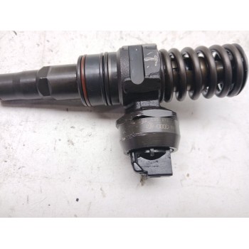 Recambio de inyector para seat ibiza iii (6l1) 1.9 tdi referencia OEM IAM 038130073AJ  
