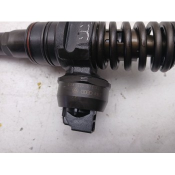 Recambio de inyector para seat ibiza iii (6l1) 1.9 tdi referencia OEM IAM 038130073AJ  