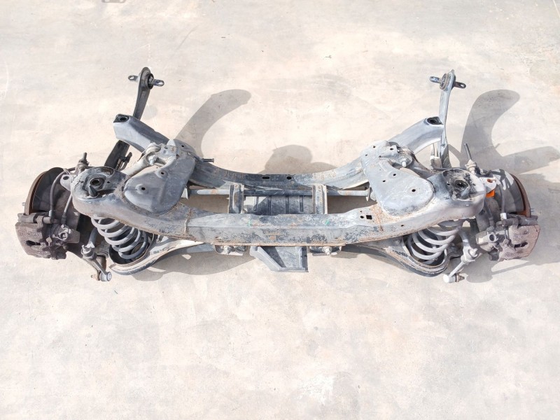 Recambio de puente trasero para ford kuga (cbs) titanium referencia OEM IAM   