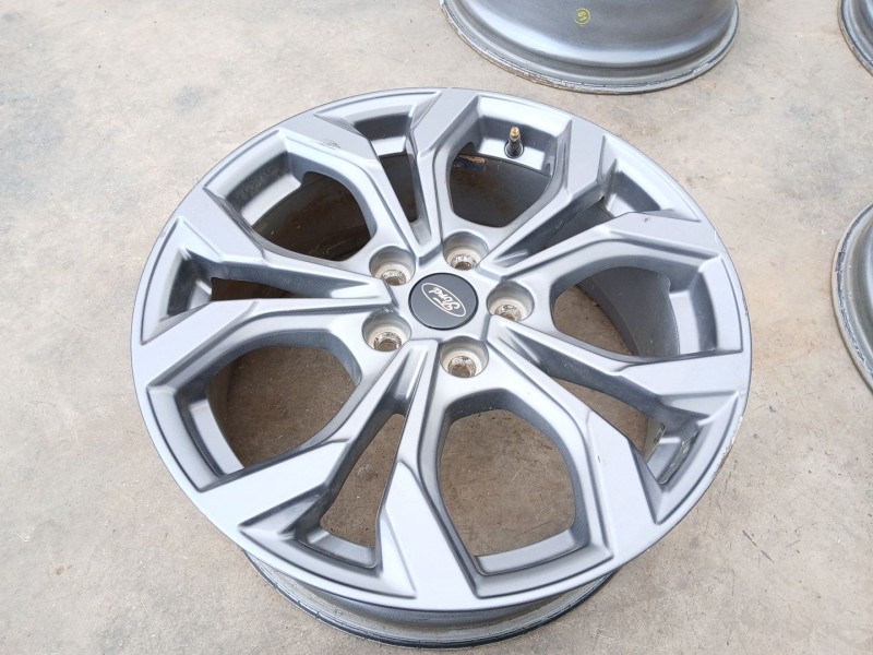 Recambio de llanta para ford focus iv (hn) 1.0 ecoboost referencia OEM IAM NX7C1007E1A X1 17 PULGADAS