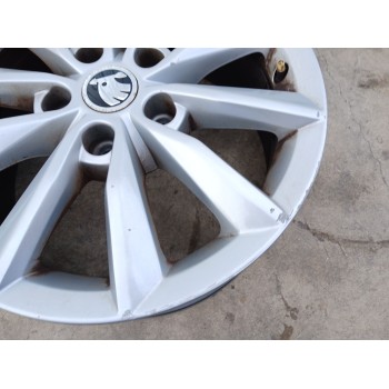 Recambio de llanta para skoda octavia iii combi (5e5, 5e6) 2.0 tdi referencia OEM IAM 5E0601025B X1 16 PULGADAS