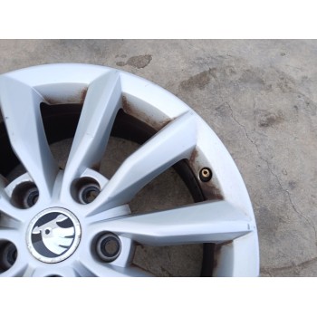 Recambio de llanta para skoda octavia iii combi (5e5, 5e6) 2.0 tdi referencia OEM IAM 5E0601025B X1 16 PULGADAS