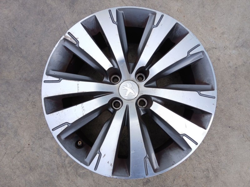 Recambio de llanta para peugeot 3008 i monospace (0u_) 1.6 bluehdi 120 referencia OEM IAM 9802462377 X1 17 PULGADAS