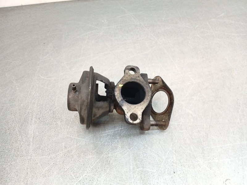 Recambio de valvula egr para kia carnival ii 2.9 cdri ex referencia OEM IAM   