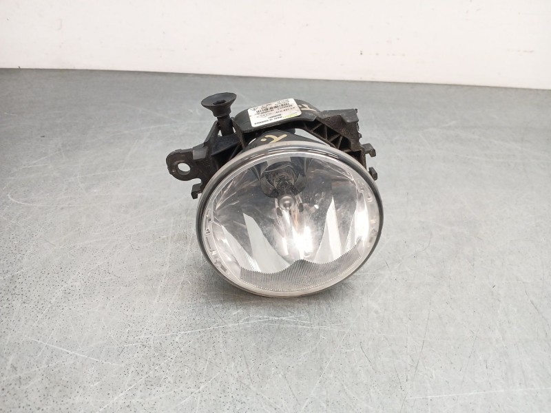 Recambio de faro antiniebla derecho para dacia sandero iii 1.0 tce 100 referencia OEM IAM 261500097r  