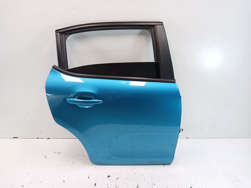 Recambio de puerta trasera derecha para citroën c3 iii (sx) 1.2 puretech 82 referencia OEM IAM 9812254880  