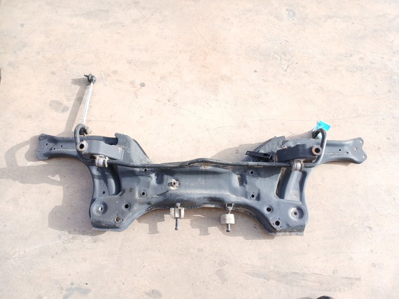 Recambio de puente delantero para audi a1 sportback (8xf) adrenalin referencia OEM IAM 6R0199315A  6C0199315