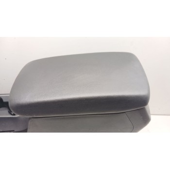 Recambio de apoyabrazos central para hyundai elantra (ad)(2016) klass referencia OEM IAM   