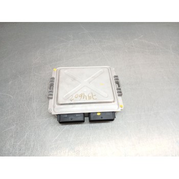 Recambio de centralita motor uce para dacia sandero iii 1.0 tce 100 referencia OEM IAM 616000699  