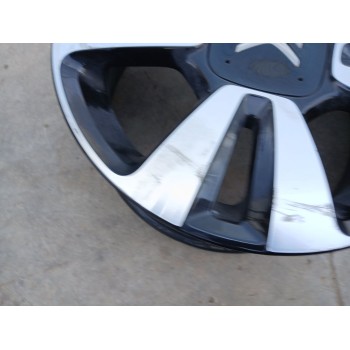 Recambio de llanta para citroën c3 iii (sx) 1.2 vti 82 referencia OEM IAM 9813075077 X1 16 PULGADAS
