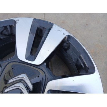 Recambio de llanta para citroën c3 iii (sx) 1.2 vti 82 referencia OEM IAM 9813075077 X1 16 PULGADAS