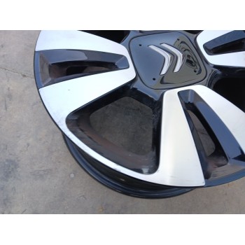 Recambio de llanta para citroën c3 iii (sx) 1.2 vti 82 referencia OEM IAM 9813075077 X1 16 PULGADAS
